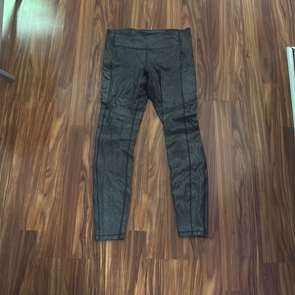 Lululemon swift speed tight 28”